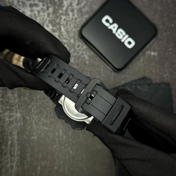 Чоловічий годинник Casio AQ-S810W-1A тактичний водонепроникний 10 ATM