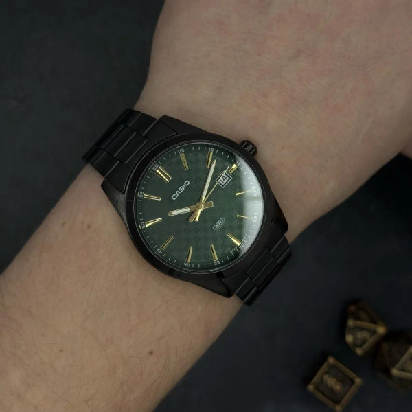 Мужские часы Casio MTP-VD03B-3A кварцевые зеленый циферблат
