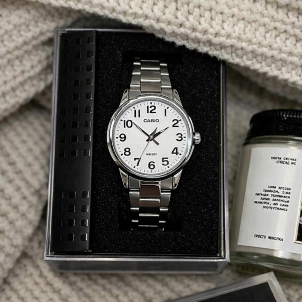 Жіночий годинник Casio LTP-1303D-7B кварцовий зі сталевим браслетом