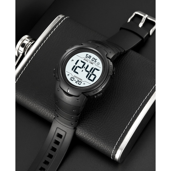 Чоловічий електронний годинник Skmei 2304BKWT Black-White 5 ATM