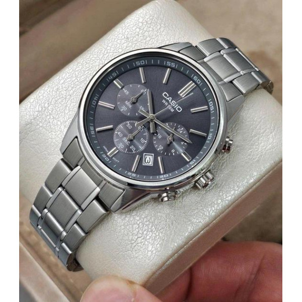 Мужские часы Casio MTP-E515D-8A на стальном браслете 5 ATM