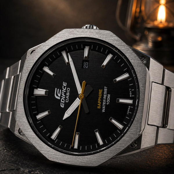 Чоловічий годинник Casio Edifice EFR-S108D-1A з сапфіровим склом та водозахистом 10 ATM