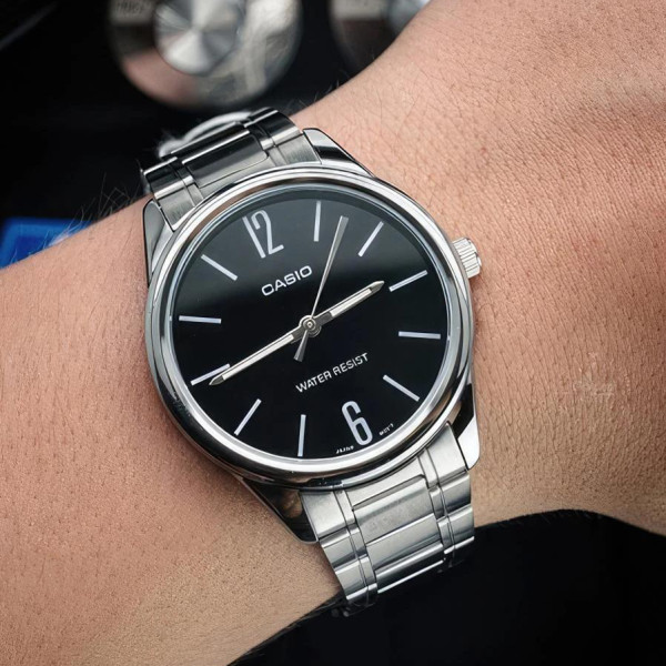 Мужские часы Casio MTP-V005D-1B с минеральным стеклом