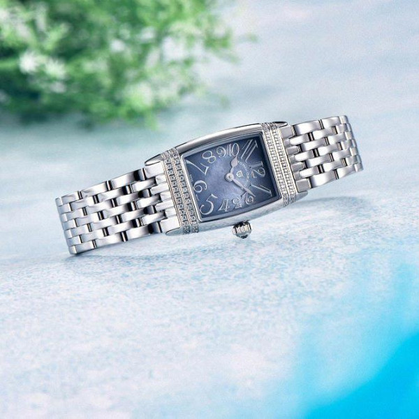 Жіночий годинник Pagani Design PD-1737 Silver-Silver, сапфірове скло