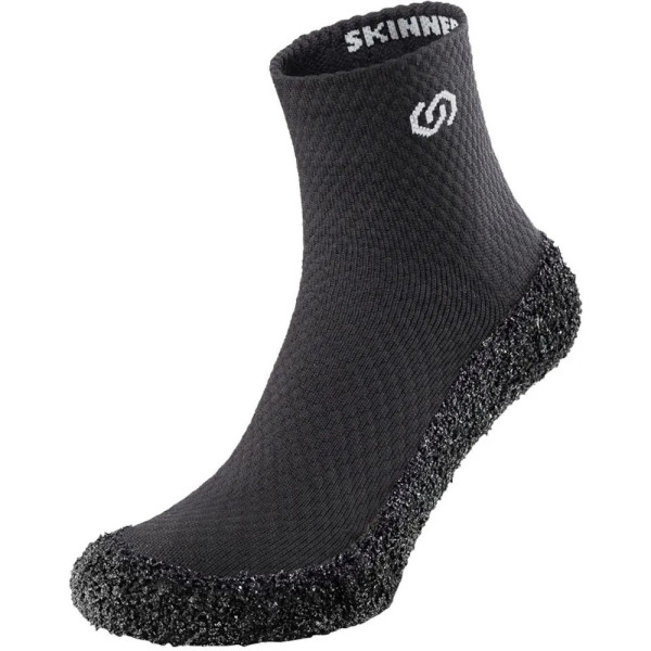 Skinners Adults Black 2.0