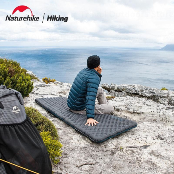 Коврик надувной Naturehike CNH22DZ018 6975641888611 183x64 см зеленый с мешком