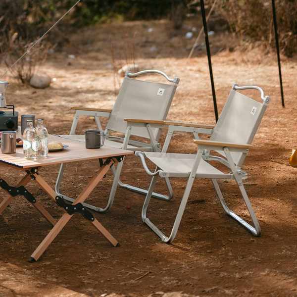 Раскладной стул Naturehike CNK2300JU012 Oxford 600D бежевый