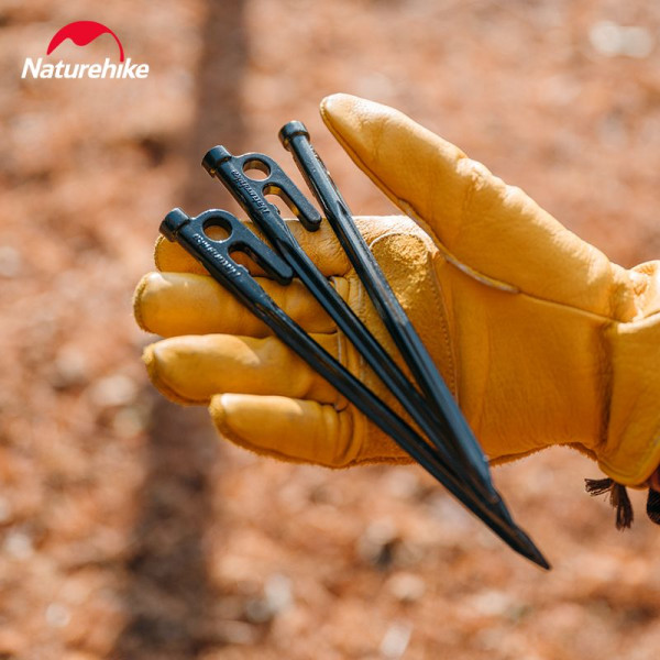 Кілок сталевий Naturehike CNH22ZP018 20 см чорний для наметів