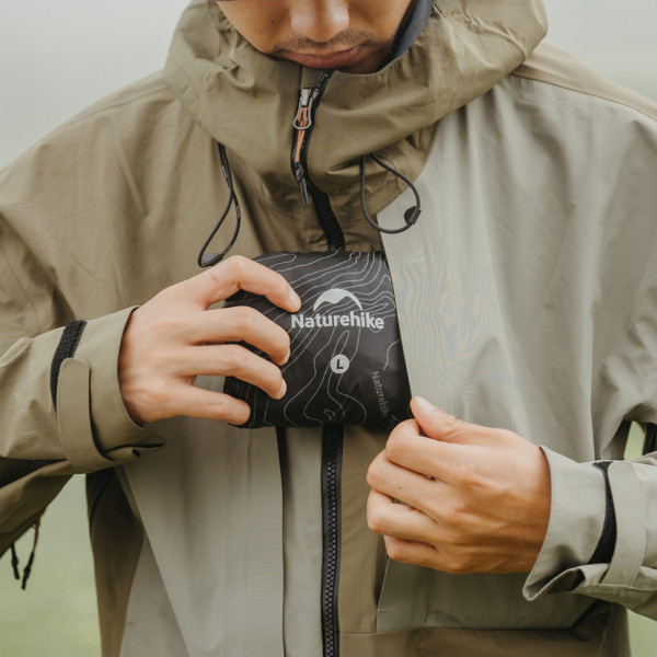 Чохол для рюкзака Naturehike CNK2450PJ010 M 30-40л водонепроникний чорний