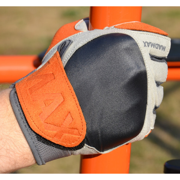 Рукавички для фітнесу MadMax MFG-850 Crazy Grey/Orange L