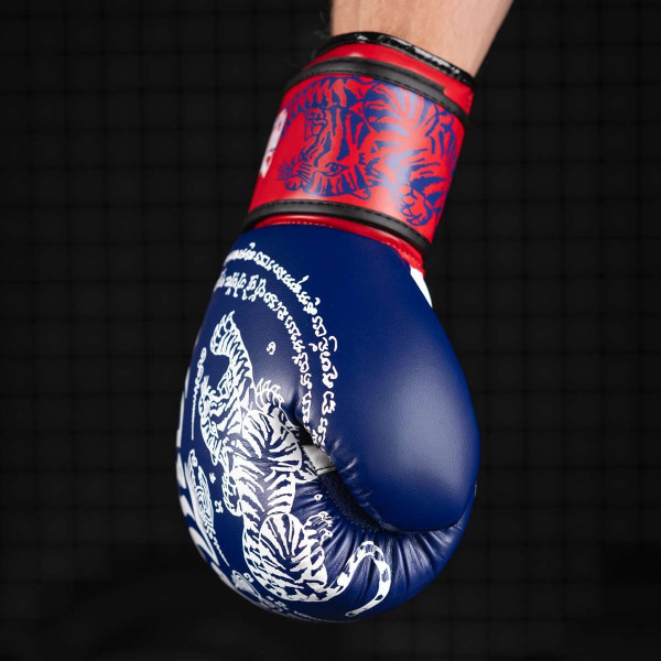 Боксерські рукавиці Phantom Muay Thai Blue 14 унцій (капа в подарунок)