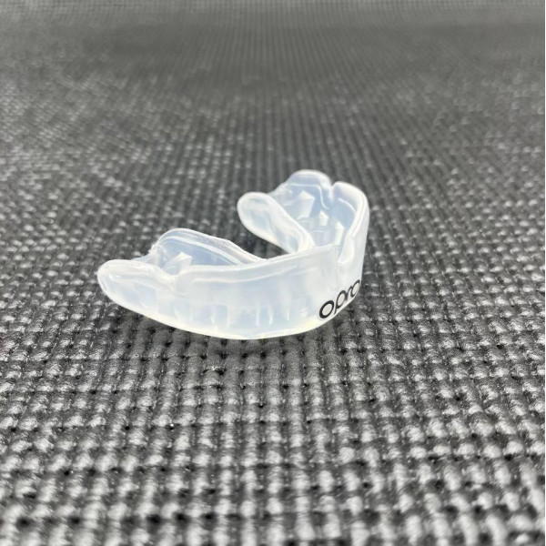Капа OPRO Instant доросла (вік 11+) Clear (art.102520007)