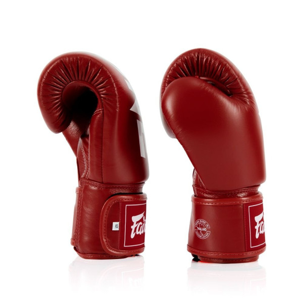 Боксерські рукавиці Fairtex BGV1-ONE (натуральна шкіра) Red 14 унцій (бинти в комплекті)