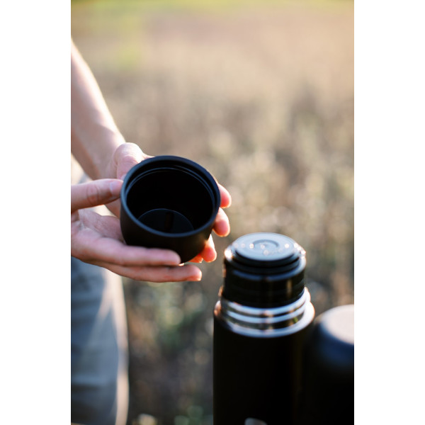 Термос TRAMP Basic 0,75 л UTRC-104, black
